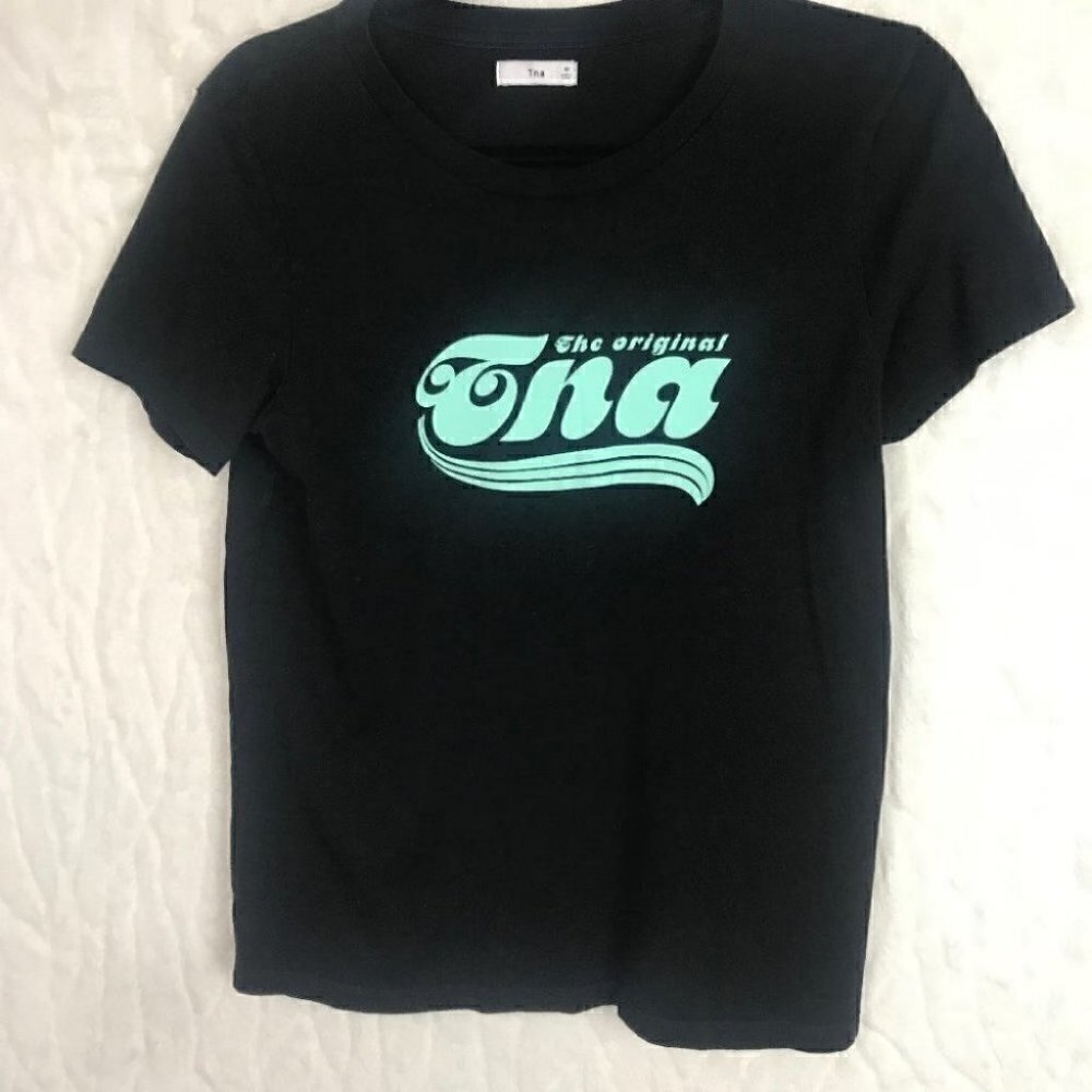 ARITZIA TNA Black T-shirt With Aqua Green Logo Size M